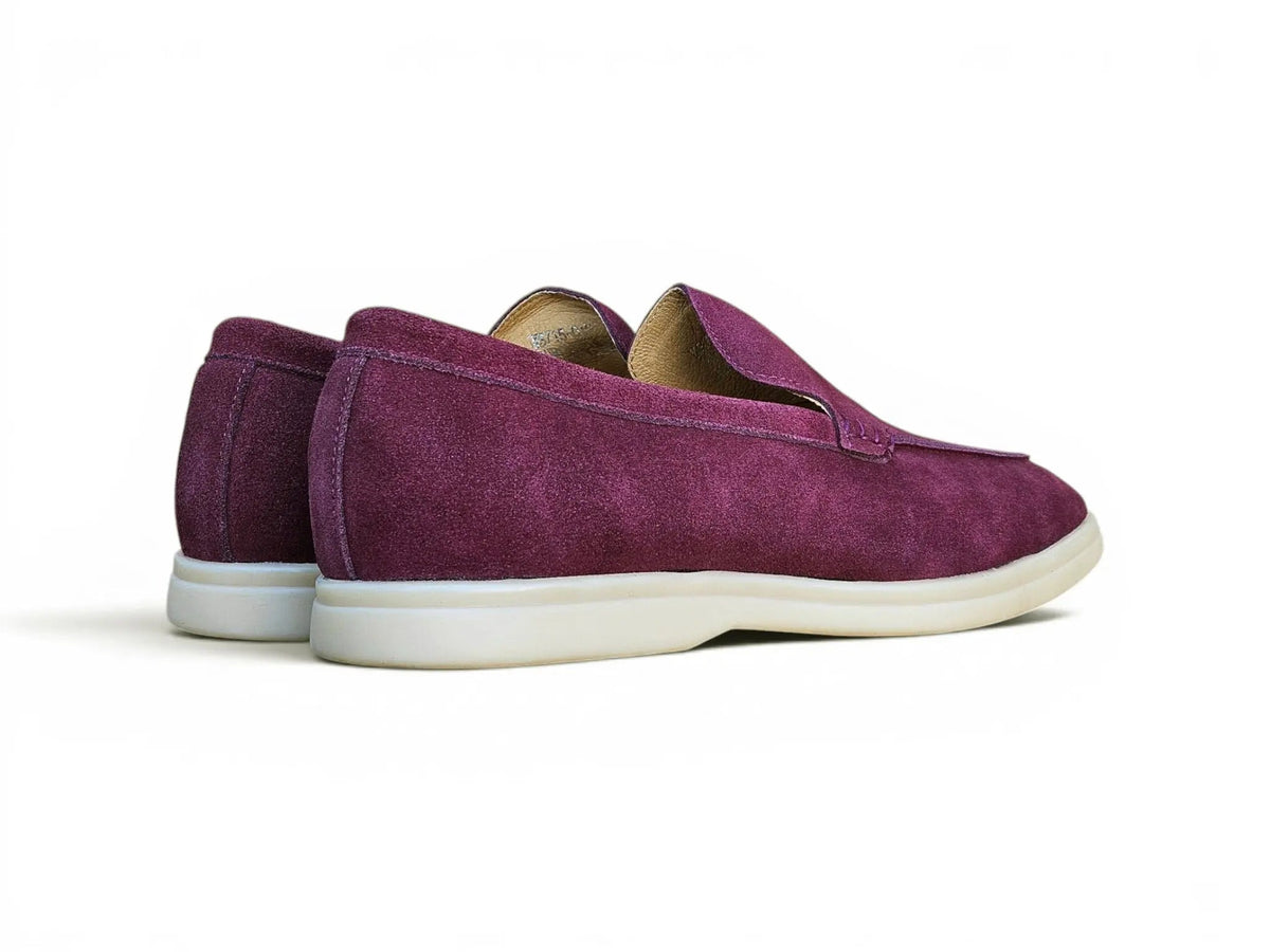 Carrucci Shoes Men's Supple Suede Loafer Slip On Lightweight Cushioned Footbed KS715 01S – Side Profile