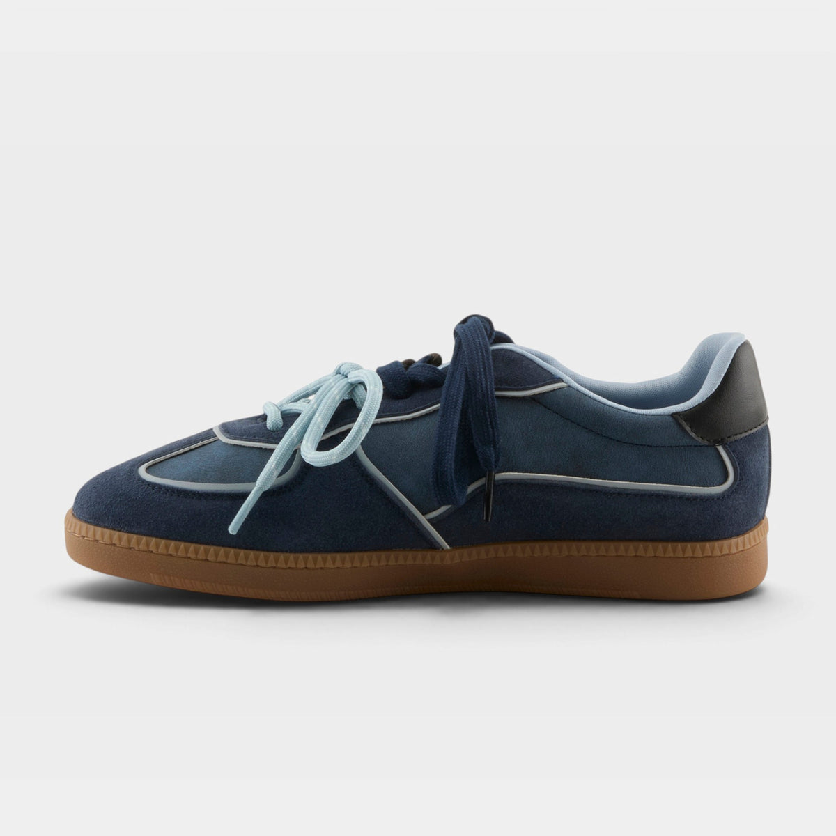 Patrizia Vesara Women's Sneakers — product view 2