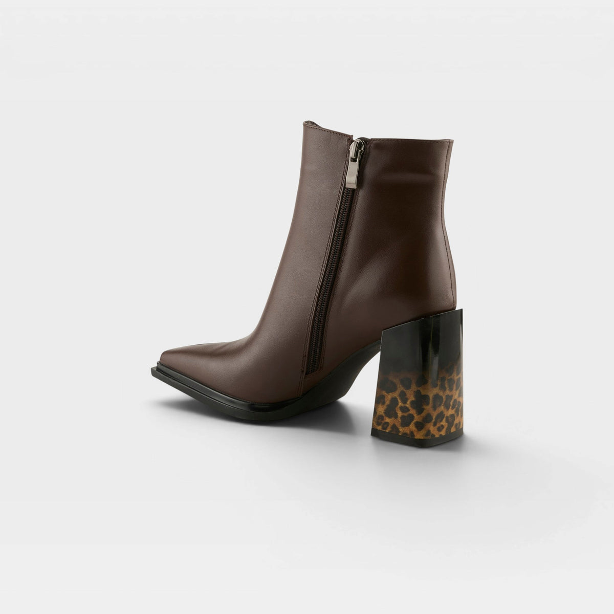 Azura Wanderer Boots — product view 7