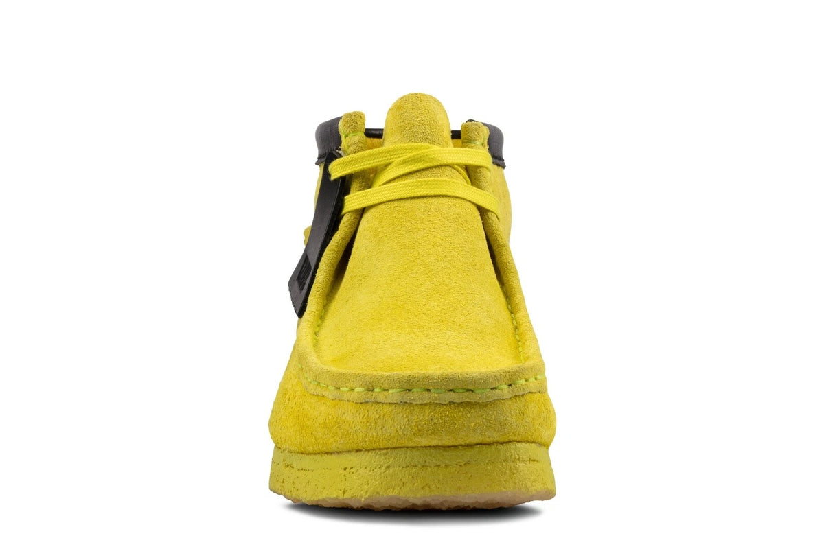 Clarks Originals Wallabee Boots Men’s Lime Yellow Suede 26162470
