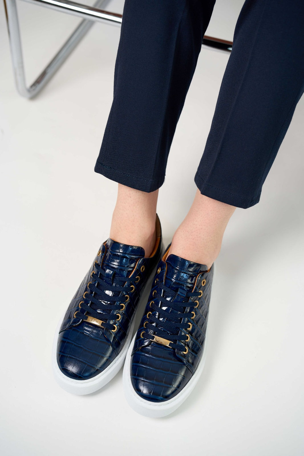 Vinci Leather The Dublin Blue Leather Men Sneaker – product view 10