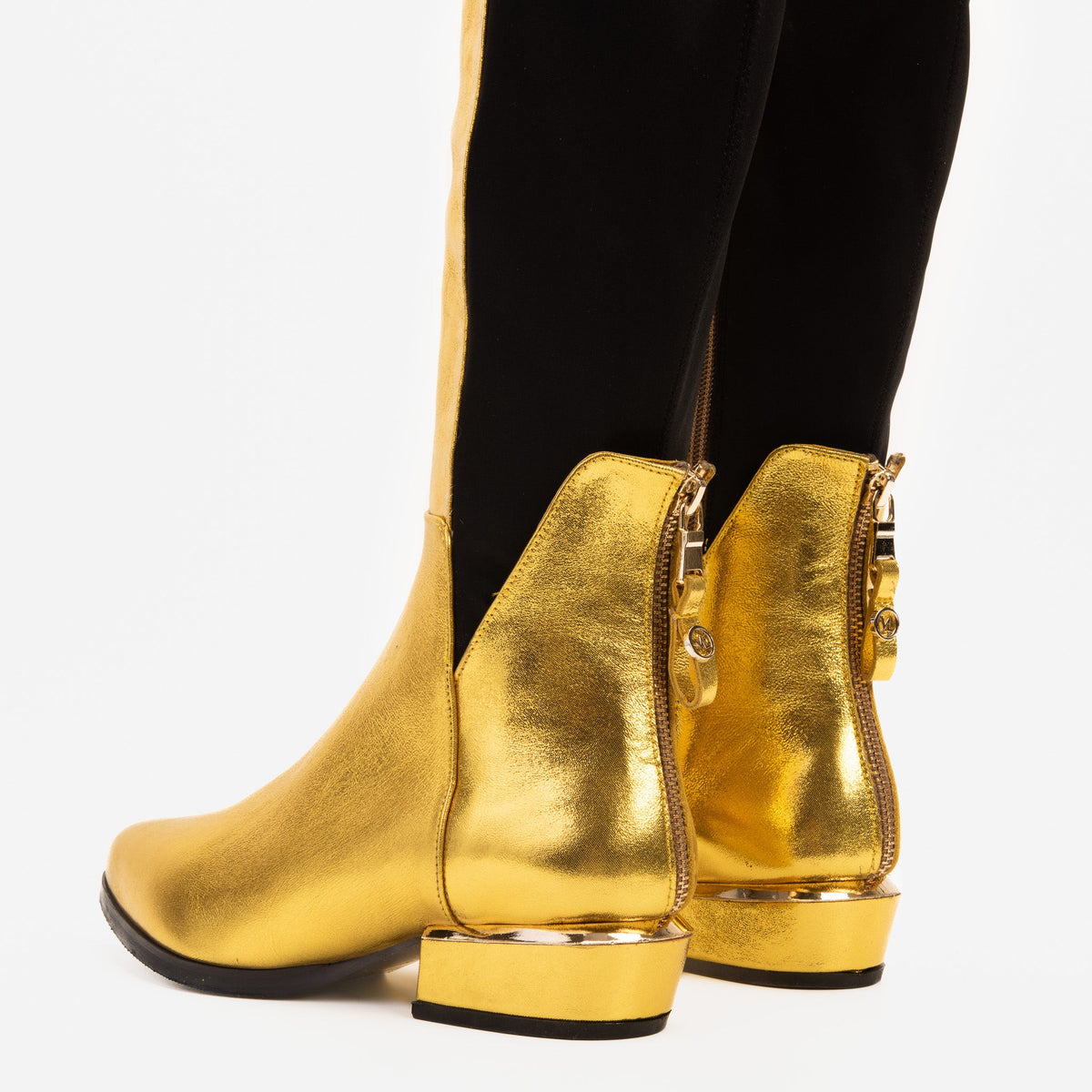 Vinci Leather The Fairoks Gold Leather Pointy Toe Knee High Women Boot – product view 4