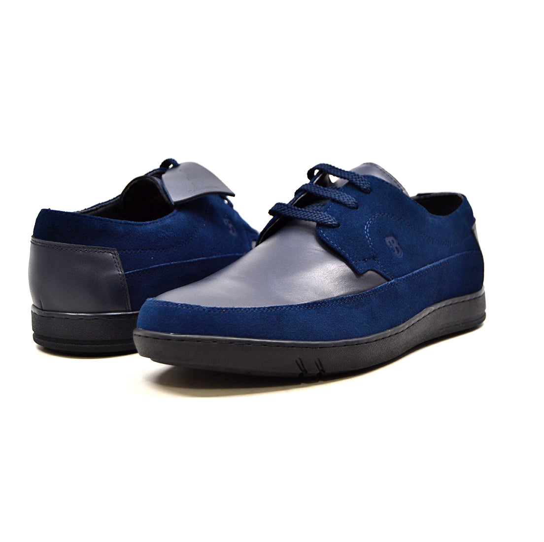 British Collection Bristol Menโs Navy Leather and Suede Lace-Up Shoes