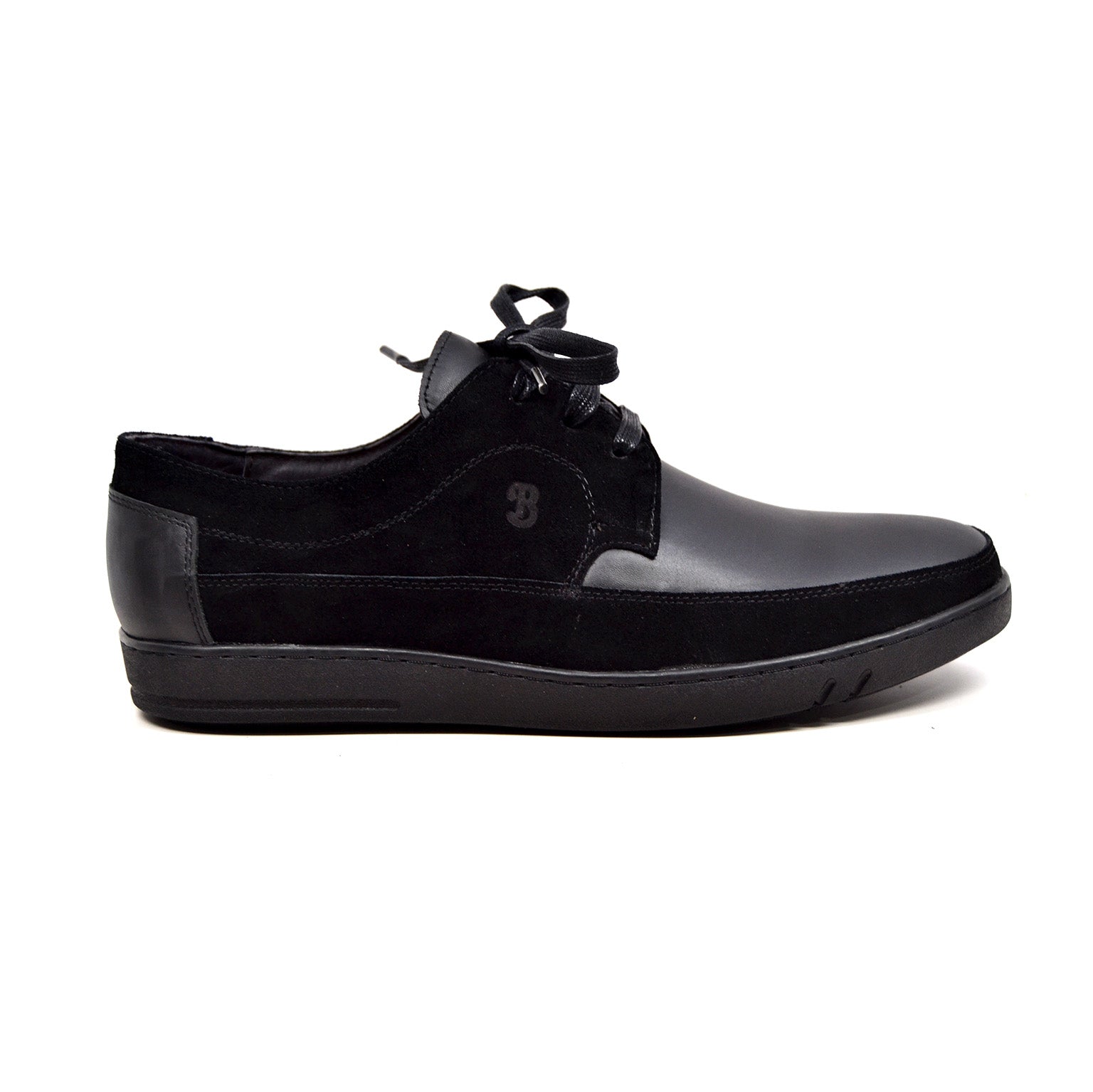 Bristol Lace Up Shoes: Vintage Handcrafted Leather & Suede with Dual Fit Technology