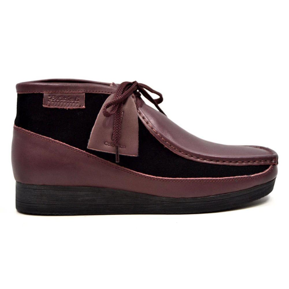 British Walkers New Castle Men's Classic Moc Toe Leather and Suede Chukka Boots