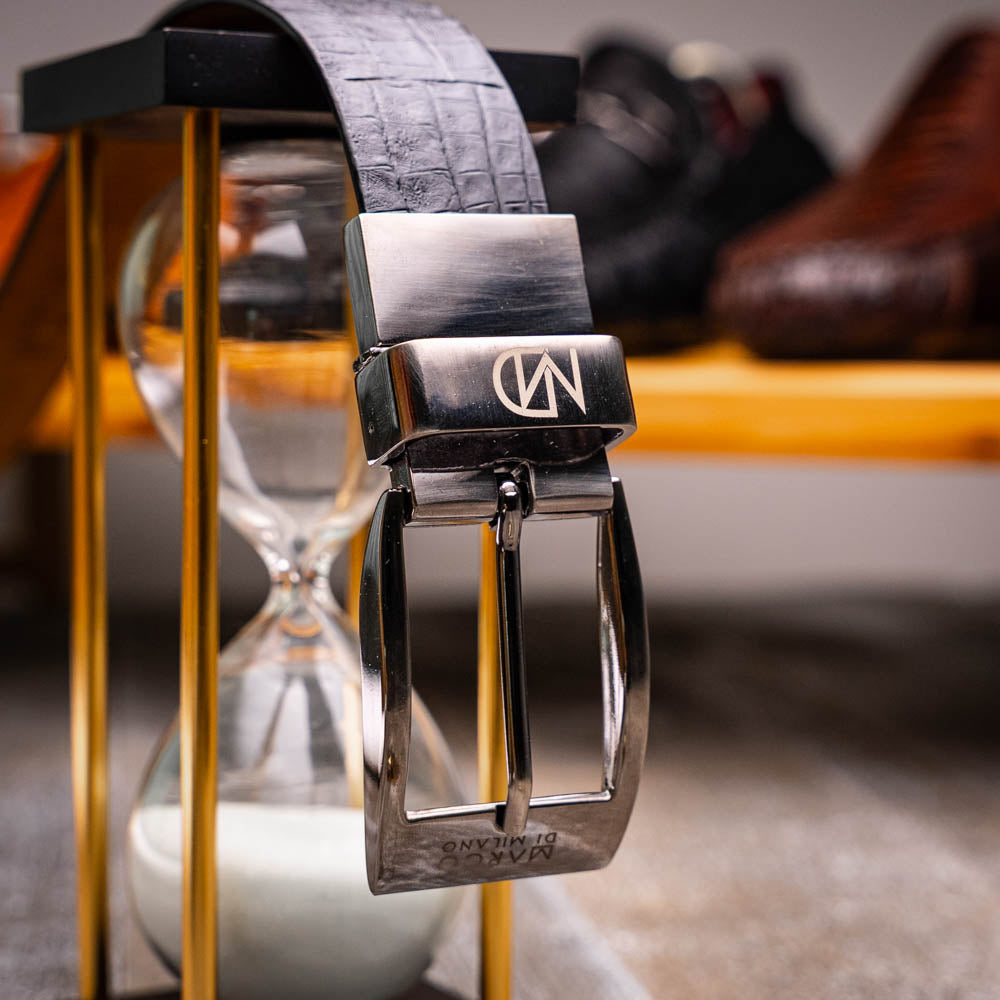 Caribe Belt Newspaper / Black