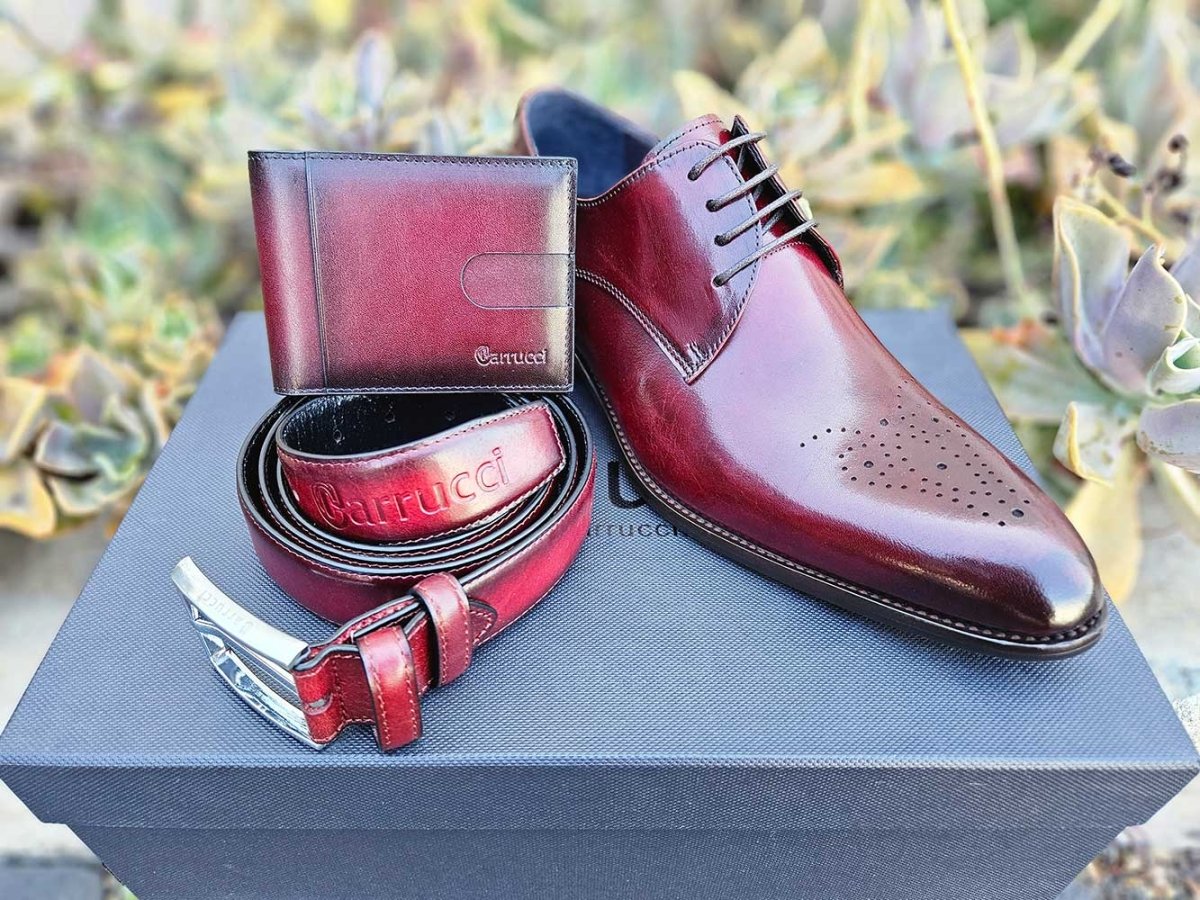 Carrucci Shoes Money Clip Bifold Wallet Calfskin Leather KC30001