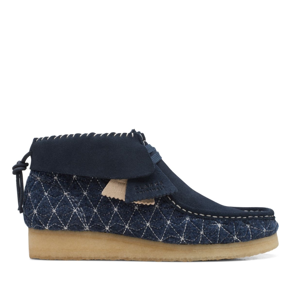 Clarks Originals Originals Wallabee Boot Women’s Blue Suede 26168706