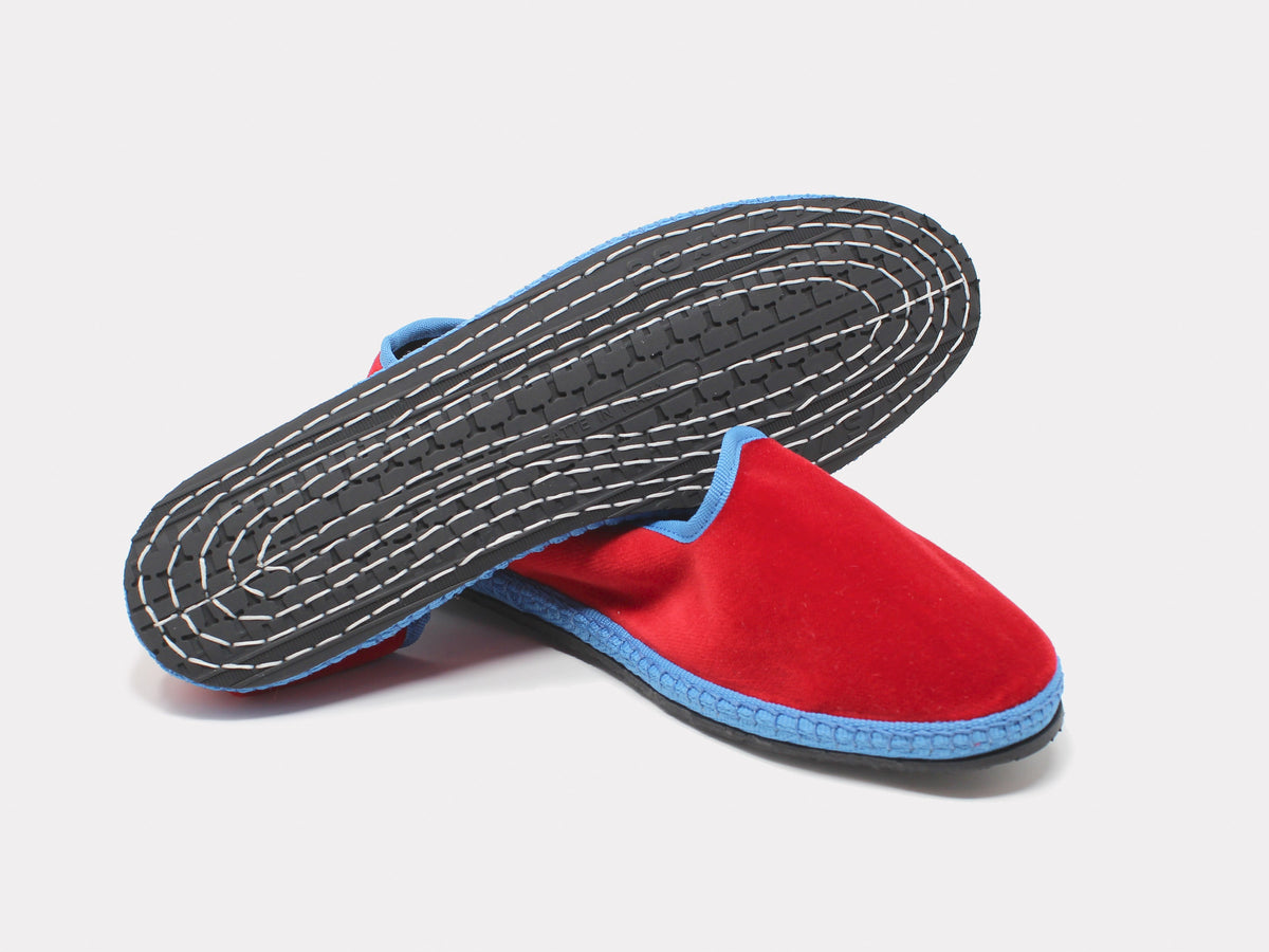 SantM Furlane (unisex) Due Colori Red – sole view