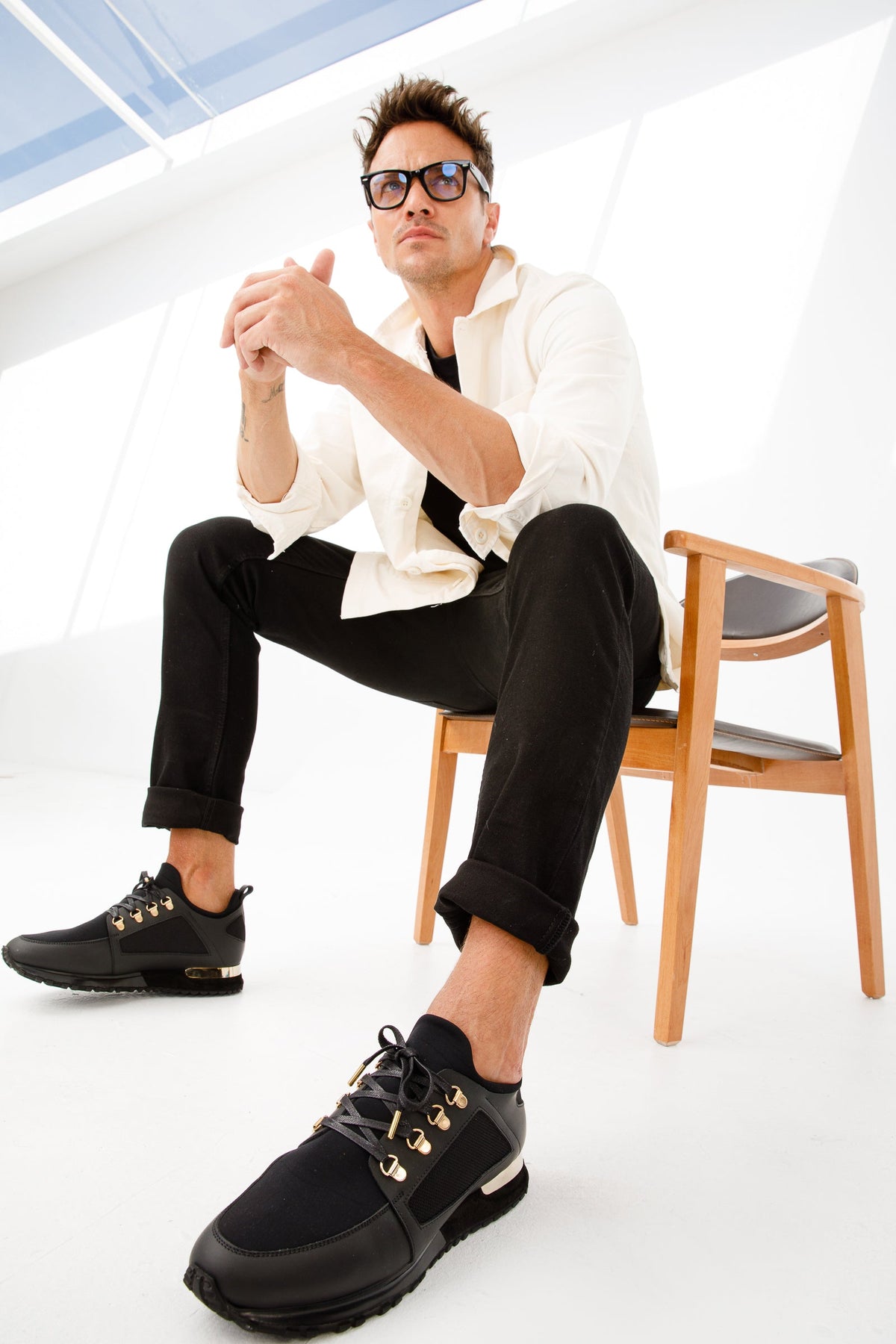 Vinci Leather The Emir Black Leather Men Sneaker – product view 6