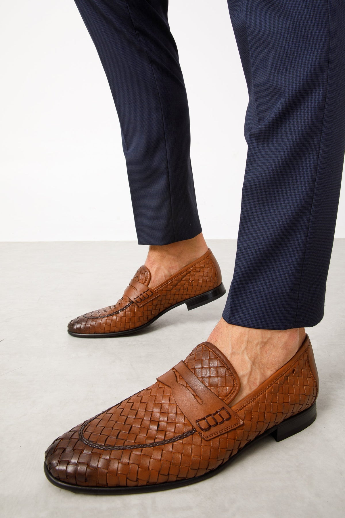Vinci Leather The Grand Woven Leather Tan Men Shoe Penny Loafer – product view 8