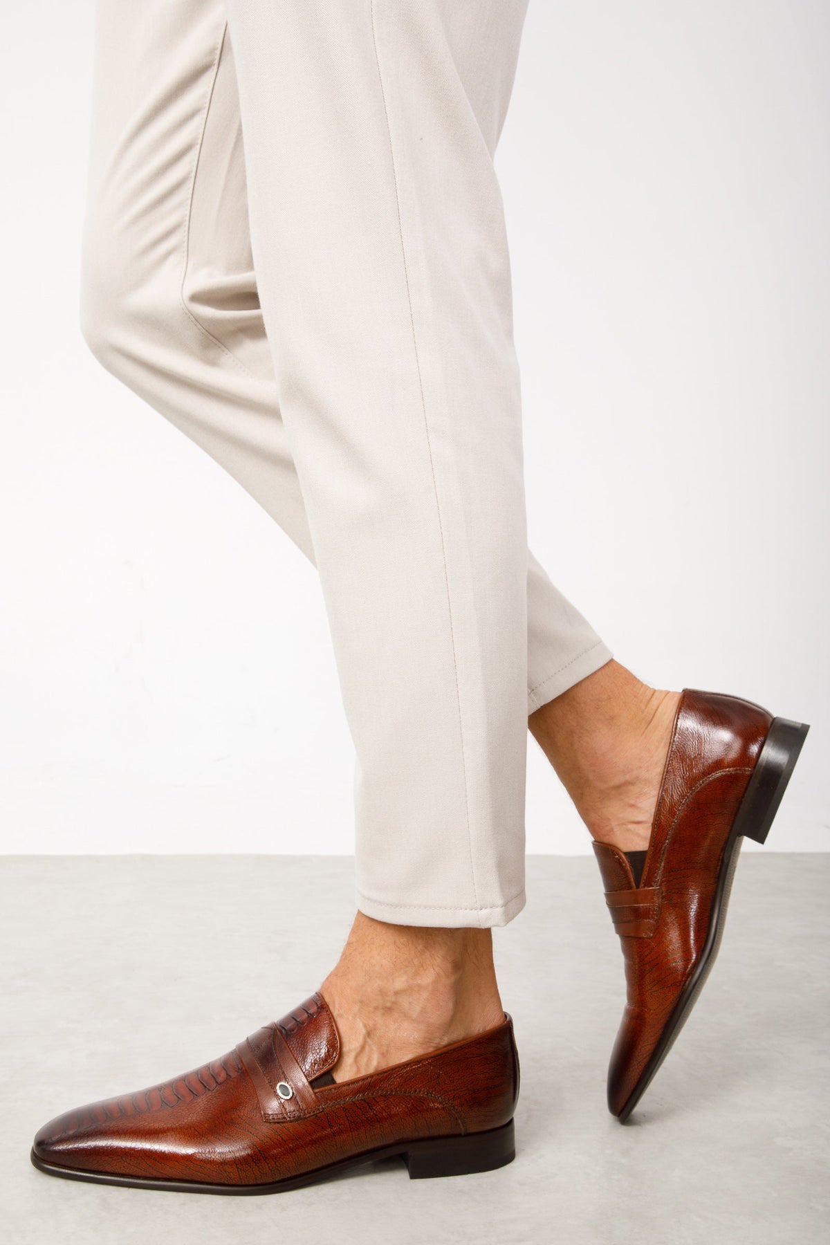 Vinci Leather The Bangkok Tan Penny Loafer Men Shoe – product view 4
