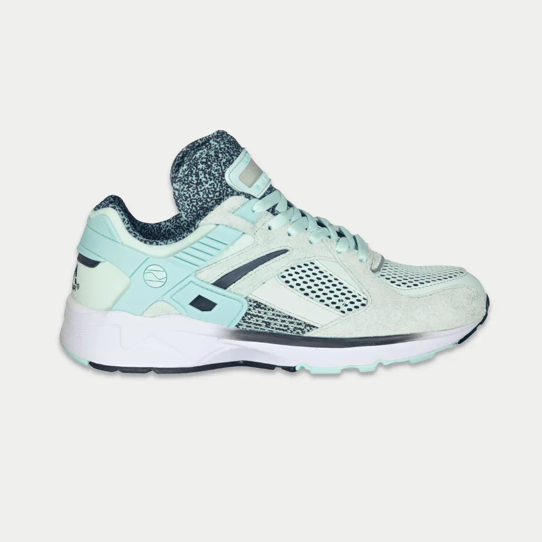 LA Gear Women's Catapult Light-Up Lowtop | Mint x Black – top view