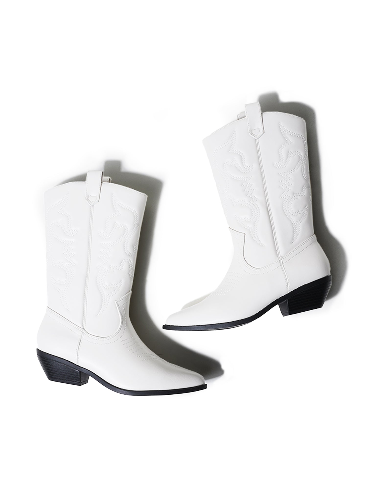 Lasso | White