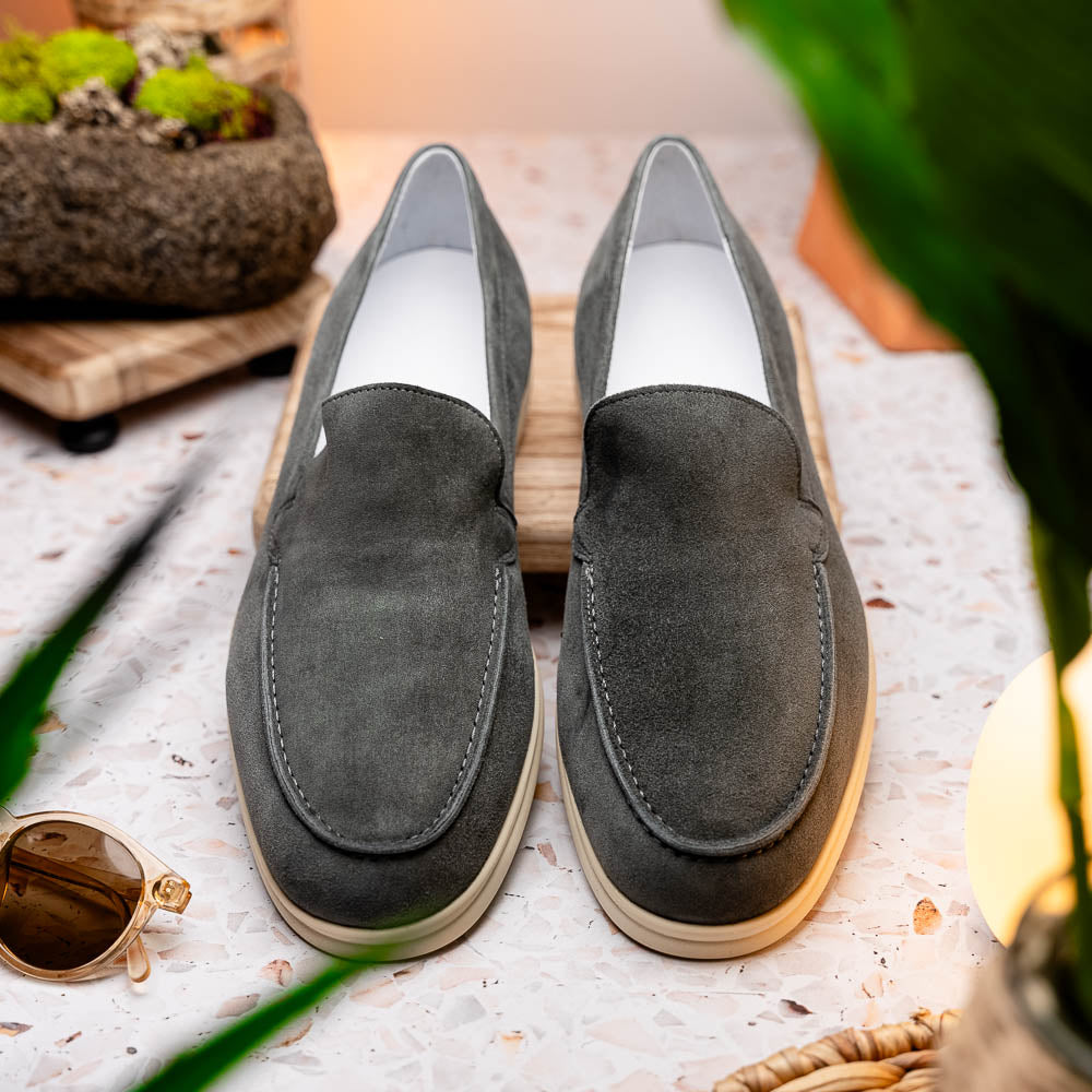 Zelli Italia Men's 16-621-GRY LIVORNO Sueded Italian Goatskin Loafer Grey
