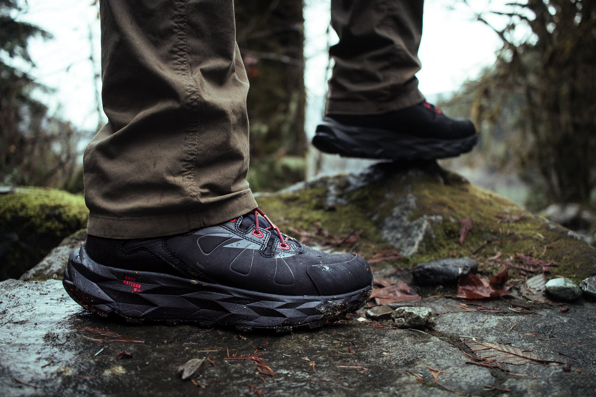 ROCKROOSTER Farmington Black 6 Inch Waterproof Hiking Boots with VIBRAM® Outsole OC21034