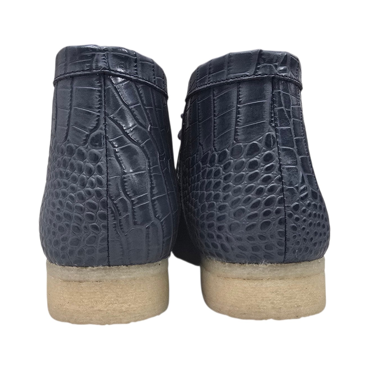 British Walkers Walker Royal Gator chukka boots in navy and powder blue, pair from the rear