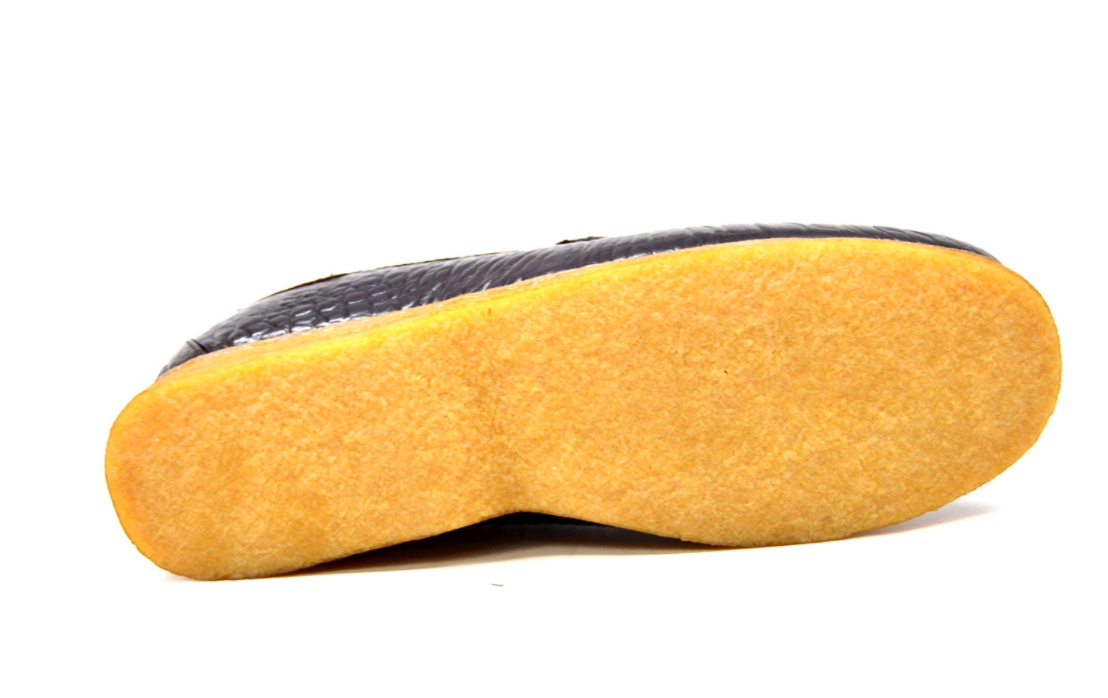 British Walkers Chain Low Cut Stylish And Comfortable Croc Leather Slip-On With Crepe Sole — product view 15