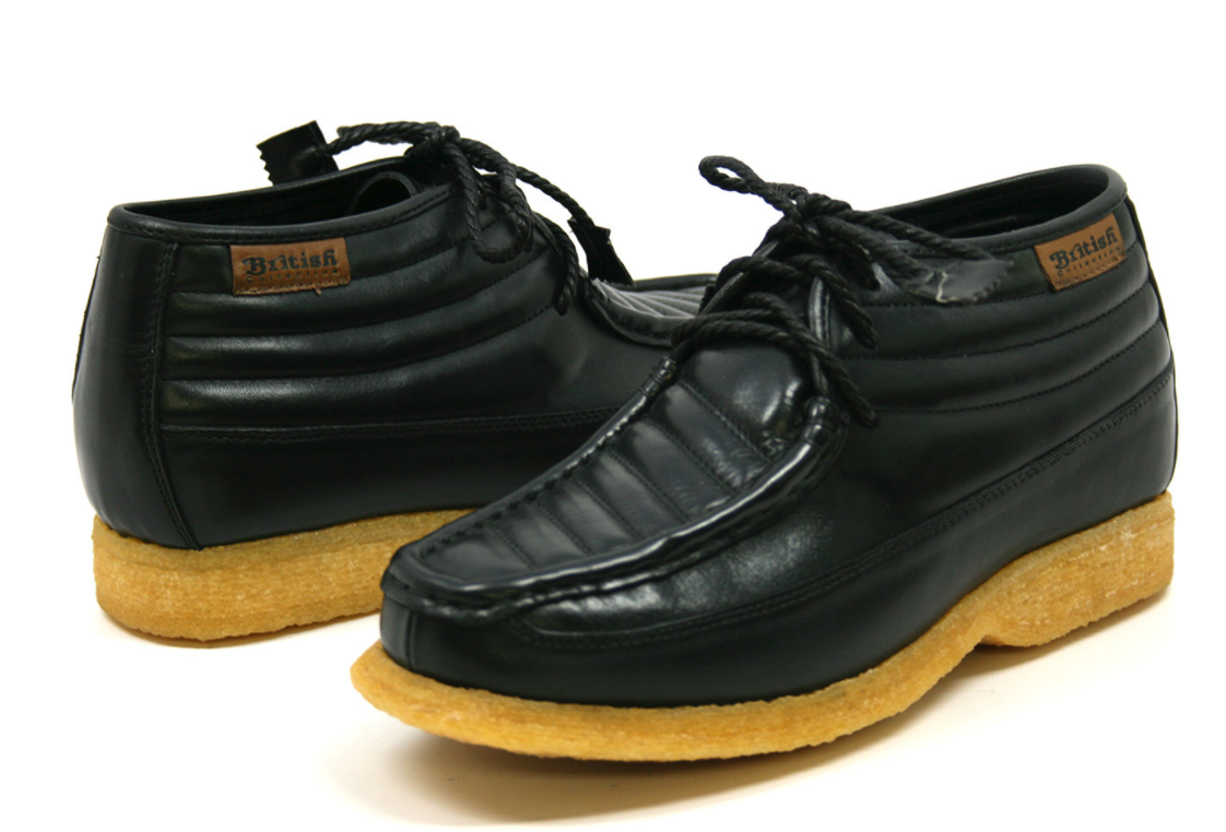 British Walkers Castle Men's Black Suede Lace Up Shoes with Crepe Sole view 21