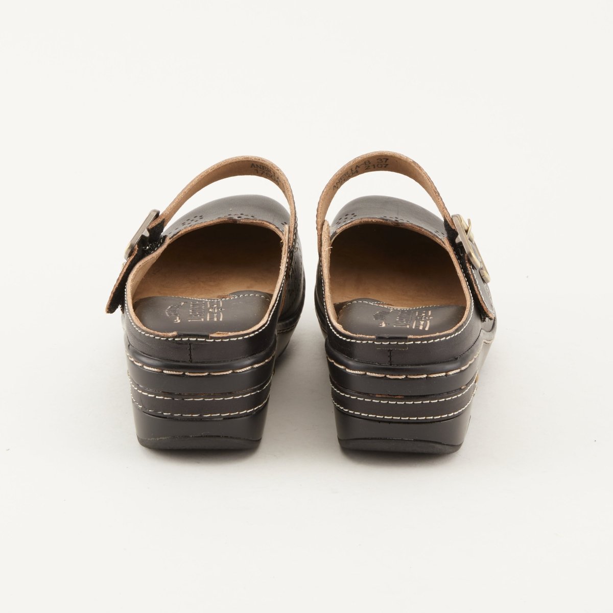 Spring Step Shoes L'Artiste Aneria Women’s Hand Painted Leather Clogs