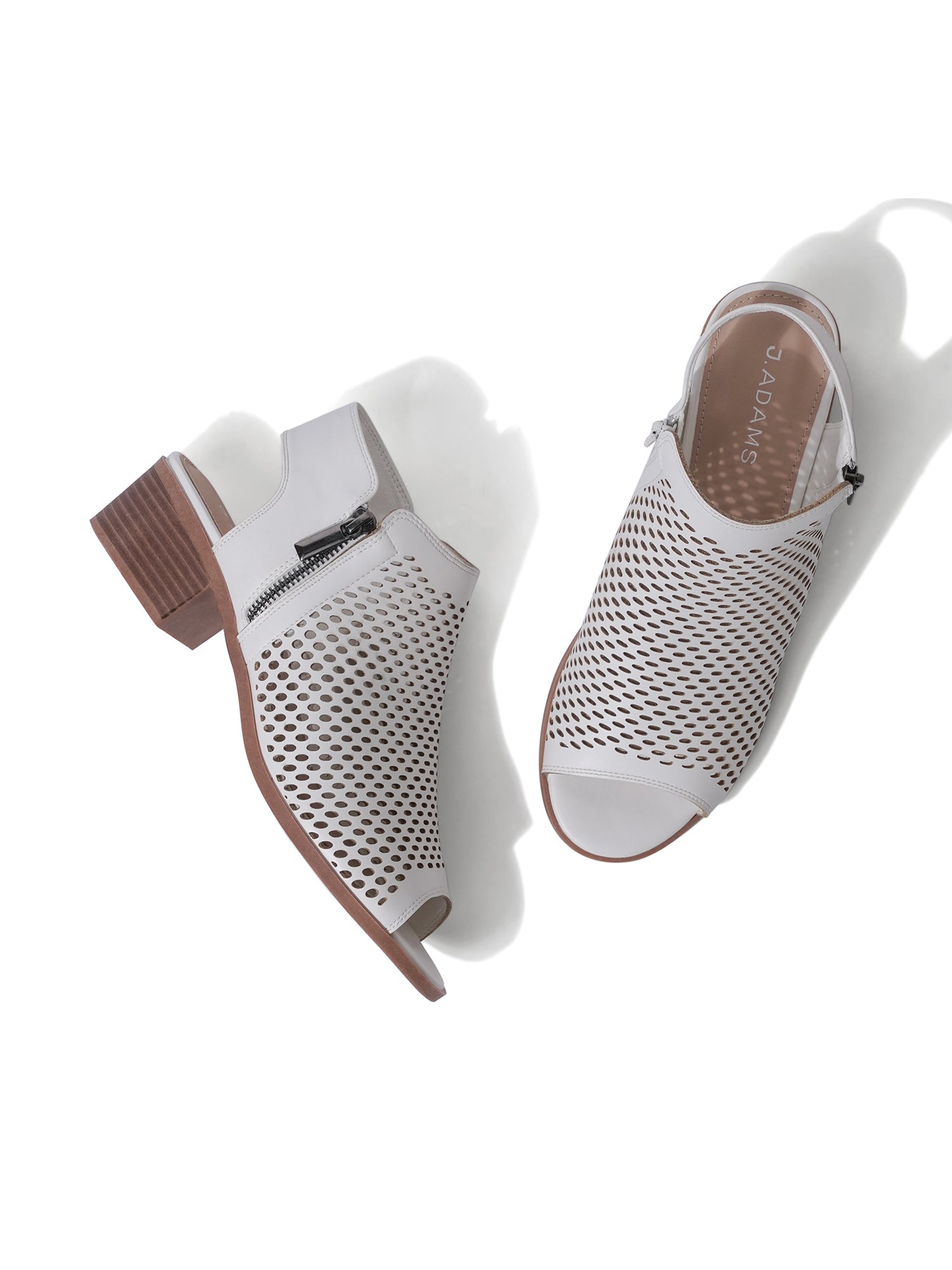 Tracy | White