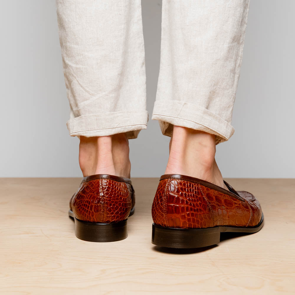 Zelli Italia 11-119-CGN TUSCANY Crocodile Penny Loafer, Cognac Lifestyle View