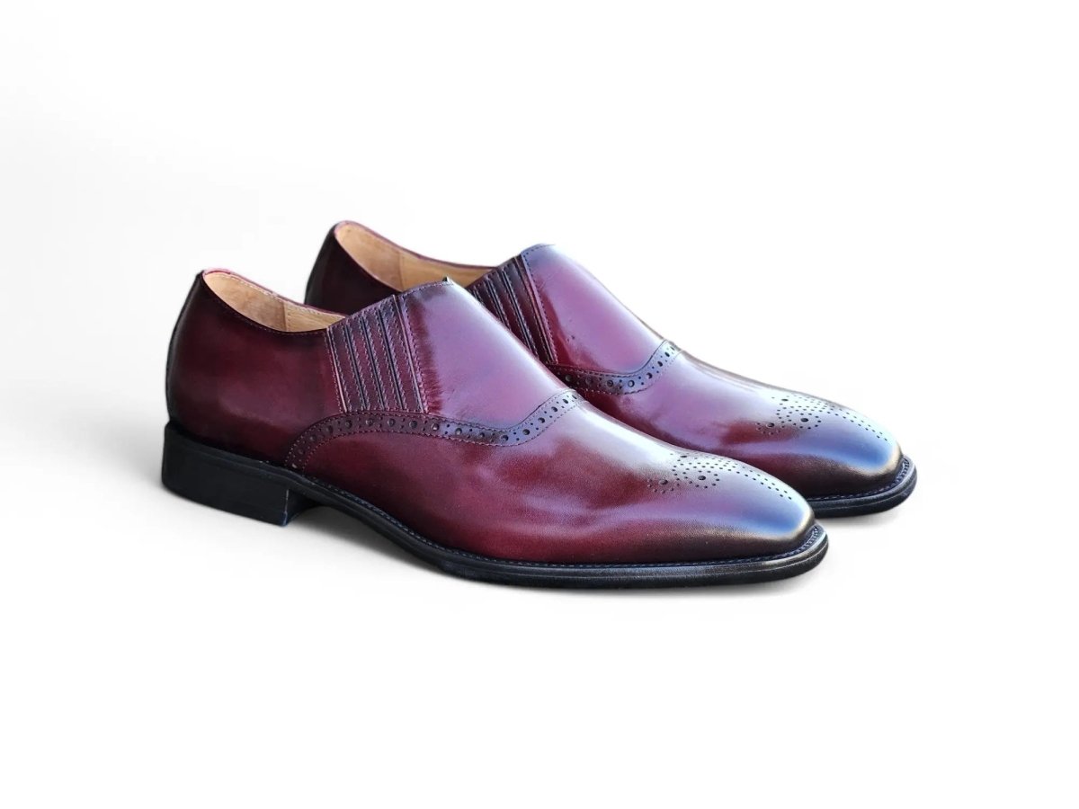 Carrucci Shoes Unknown Brand Medallion Slip On Loafer Calfskin KS50926