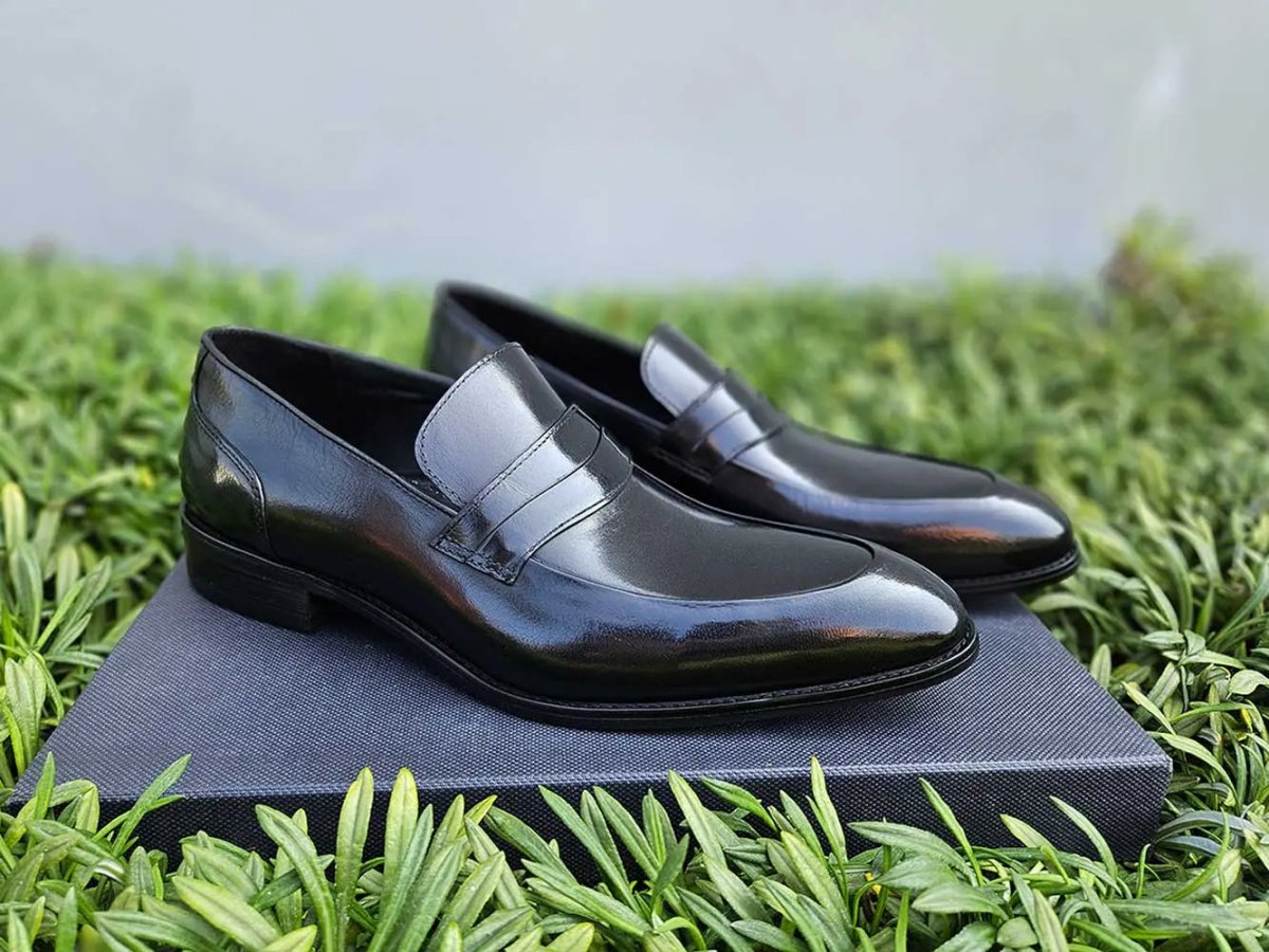 Carrucci Shoes Unknown Brand Modern Classic Penny Loafer Calfskin KS47911