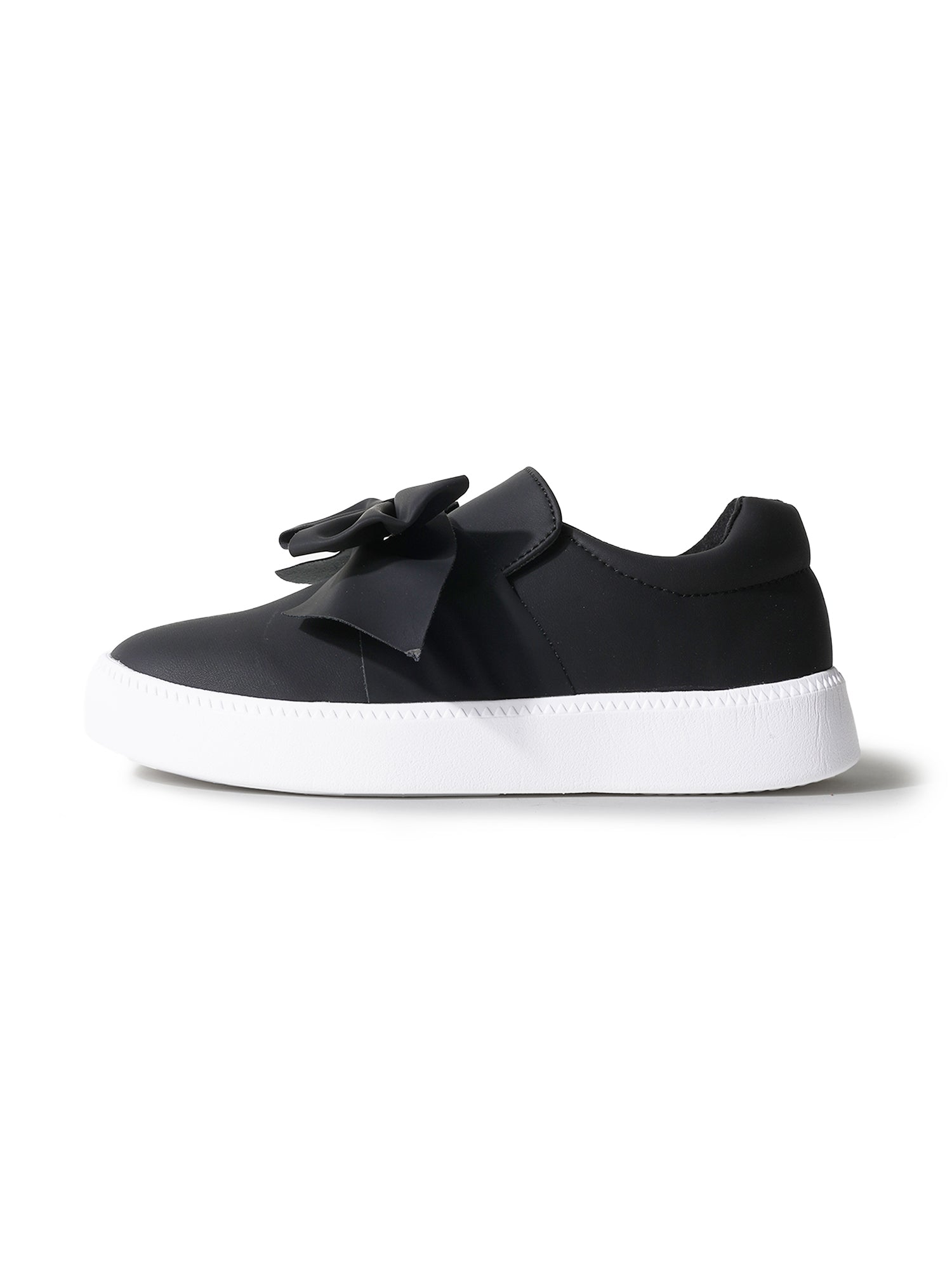 Wally | Black