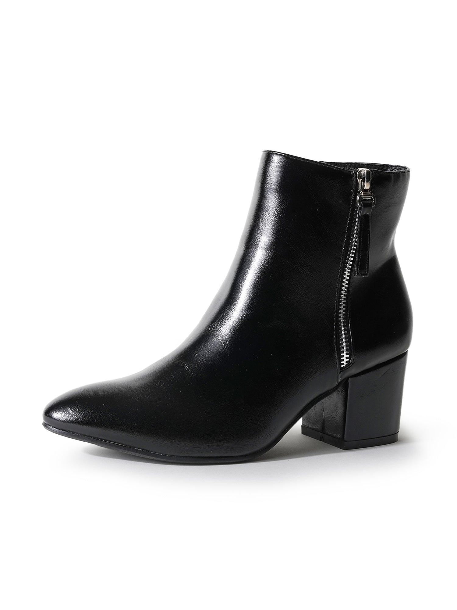 Zuma | Black