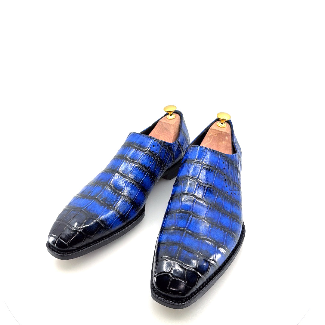 C&E Fashions  Maurice Seattle Alligator Shoe Blue – product view 2