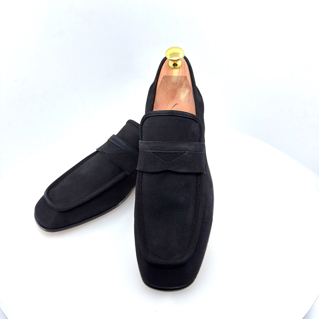 C&E Fashions  C Collection Suede Penny Loafer - Black – product view 4
