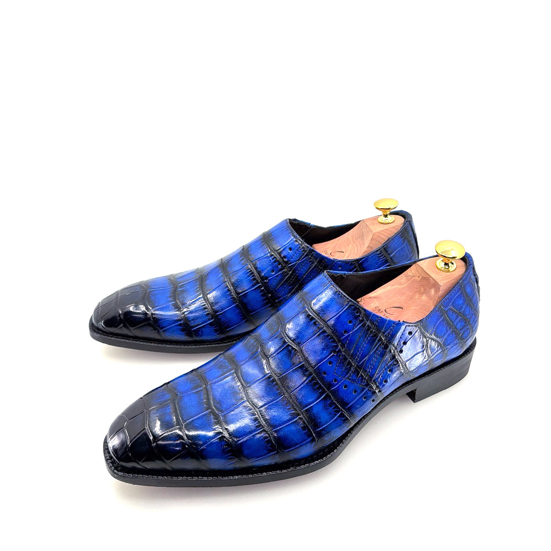 C&E Fashions  Maurice Seattle Alligator Shoe Blue – product view 3