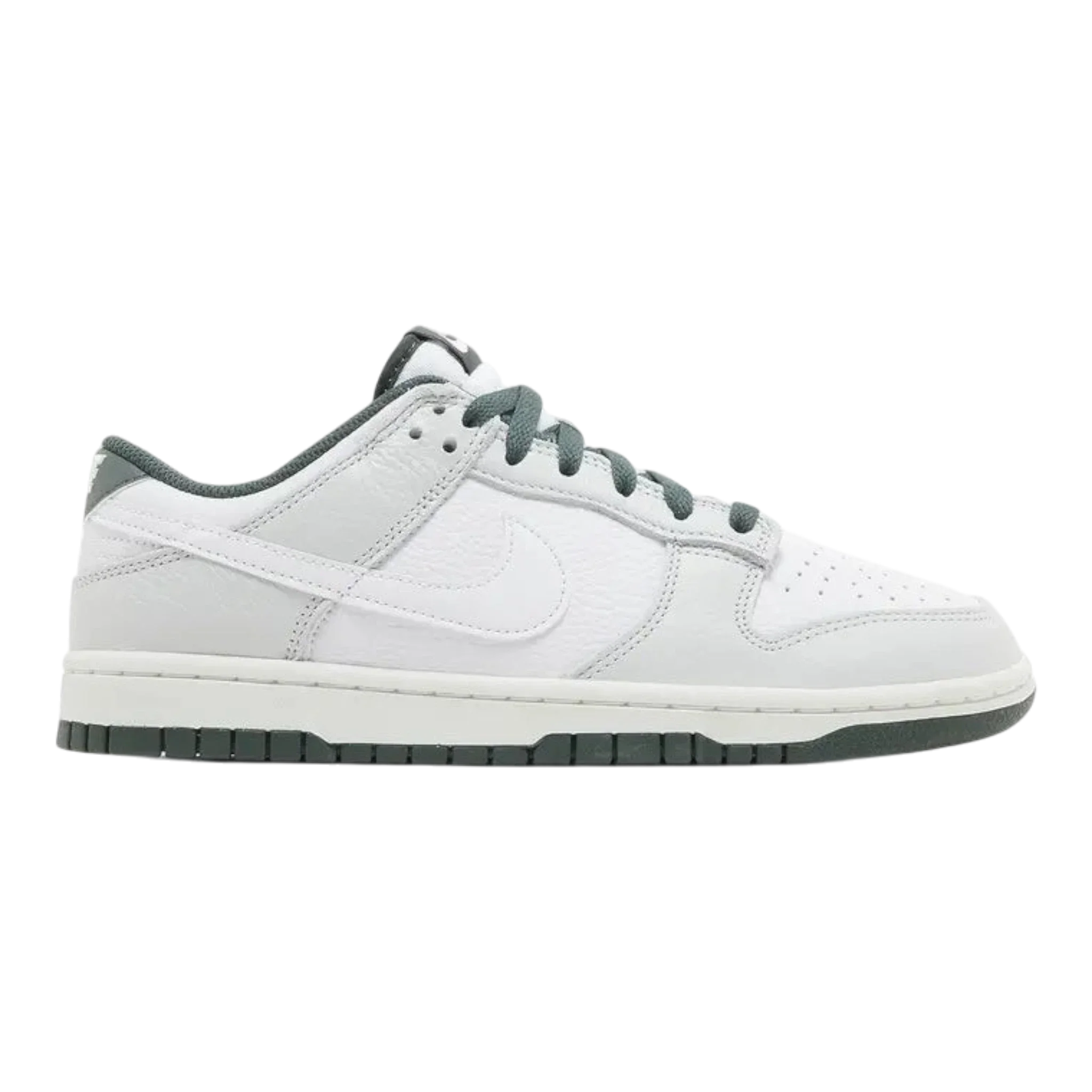 Nike Dunk Low Retro SE Men's Sneakers — Photon Dust/Vintage Green Low-Top