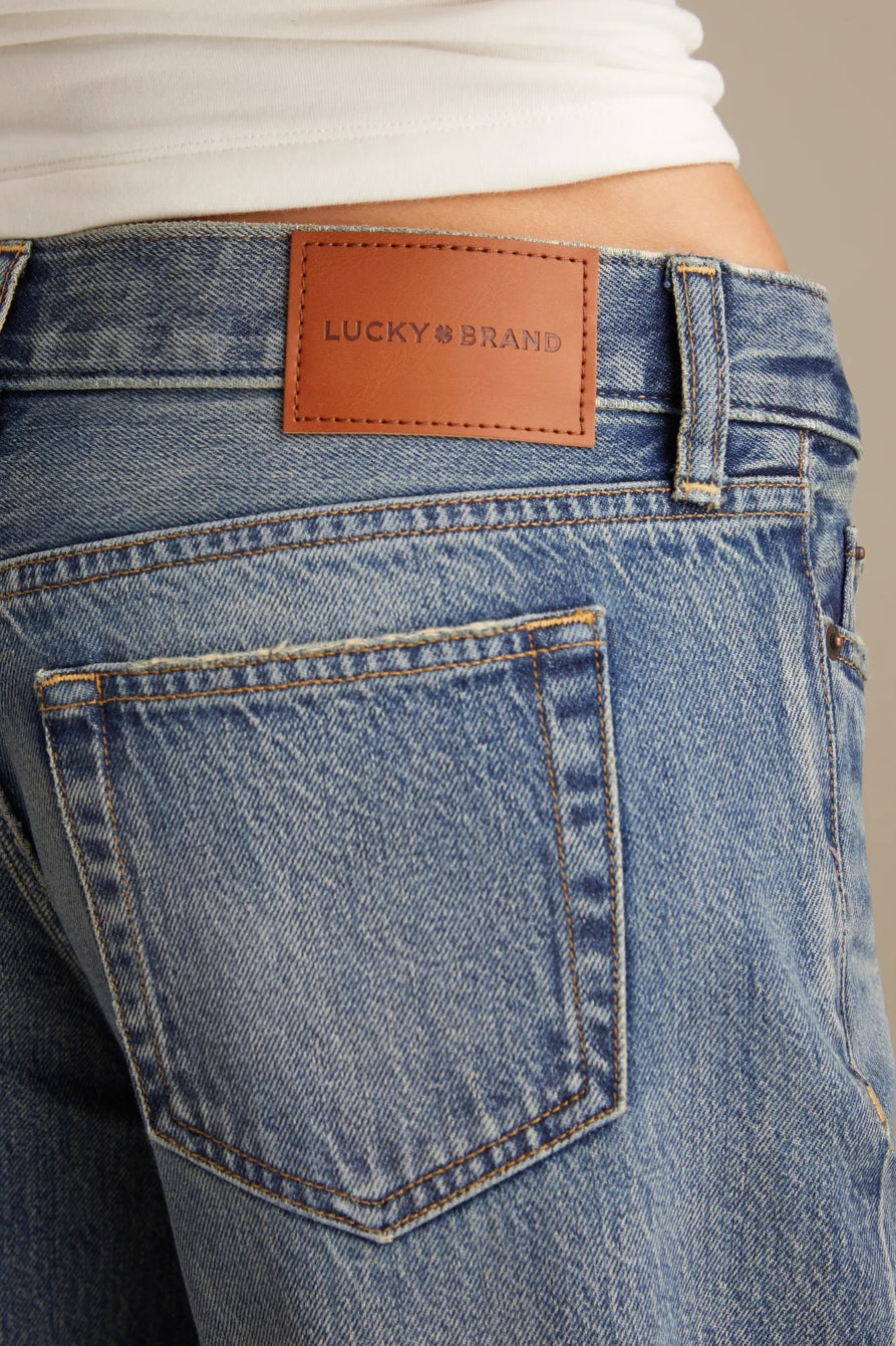 [150926-420] WOMENS LUCKY BRAND SUPER LOW RISE ULTRA WIDE - GET LOW WASH – product view 4
