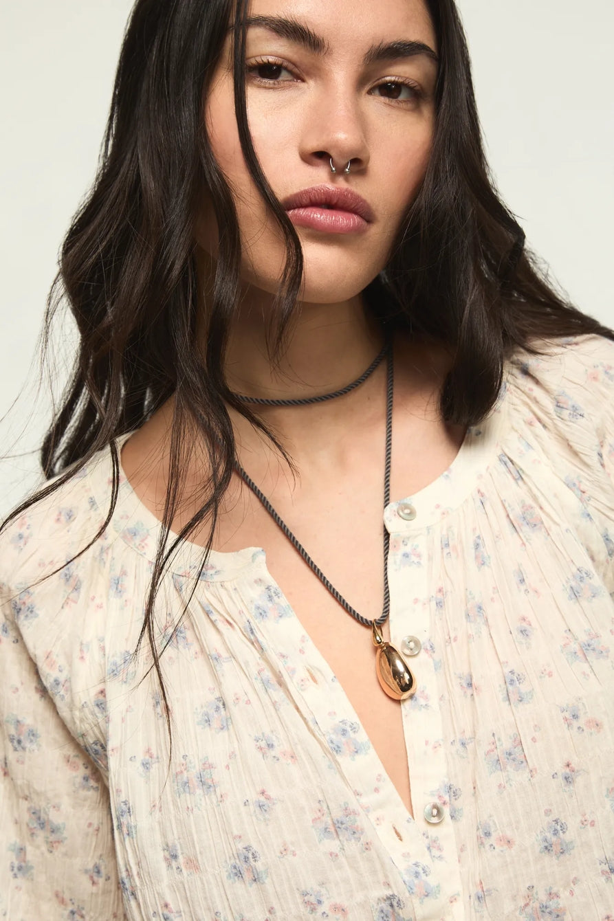 [157828-100] WOMENS LUCKY BRAND LONG SLEEVE BUTTON BLOUSE - CREAM FLORAL – product view 2