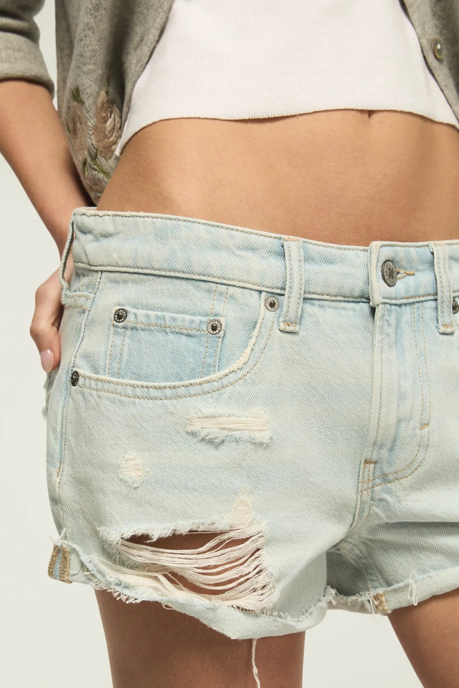 [158393-440] WOMENS LUCKY BRAND MID RISE FESTIVAL SHORT - TRICKLE DOWN WASH – product view 6
