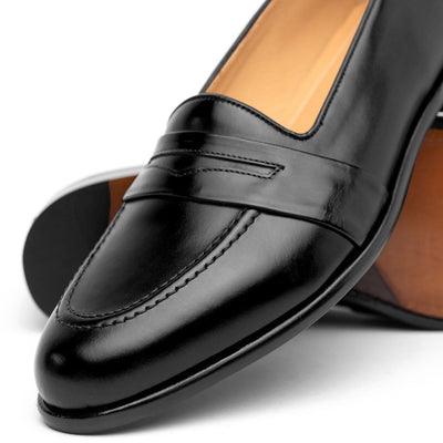 Zelli Italia 15-203-BLK SAVANNAH Calfskin Penny Loafer, Black Angled View