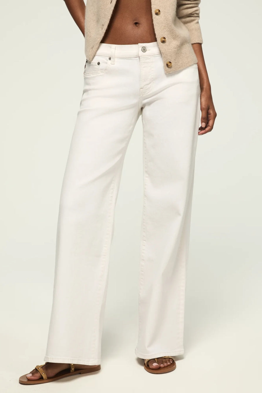 [163103-110] WOMENS LUCKY BRAND MID RISE SWEET WIDE LEG - WHITE LIES WASH – product view 2