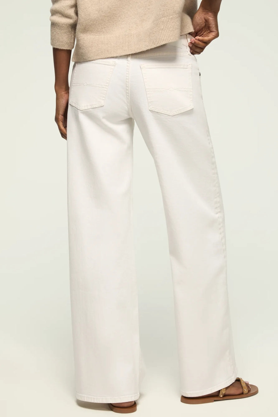 [163103-110] WOMENS LUCKY BRAND MID RISE SWEET WIDE LEG - WHITE LIES WASH – product view 3