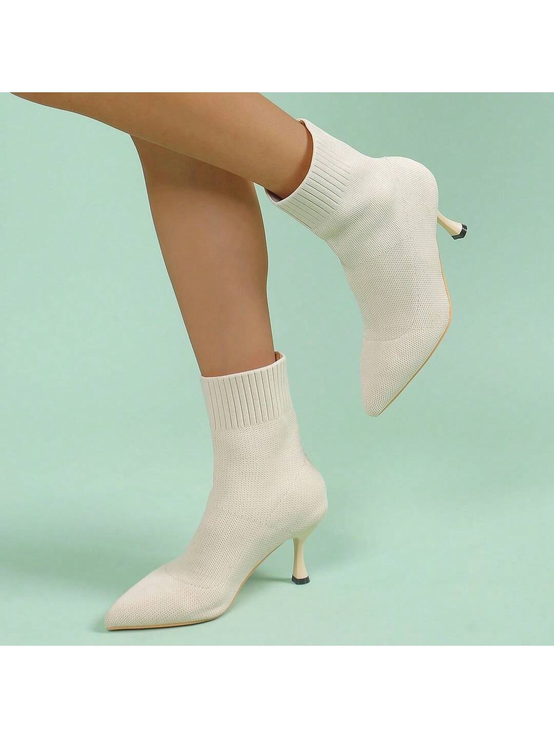 Coco | Beige Knit