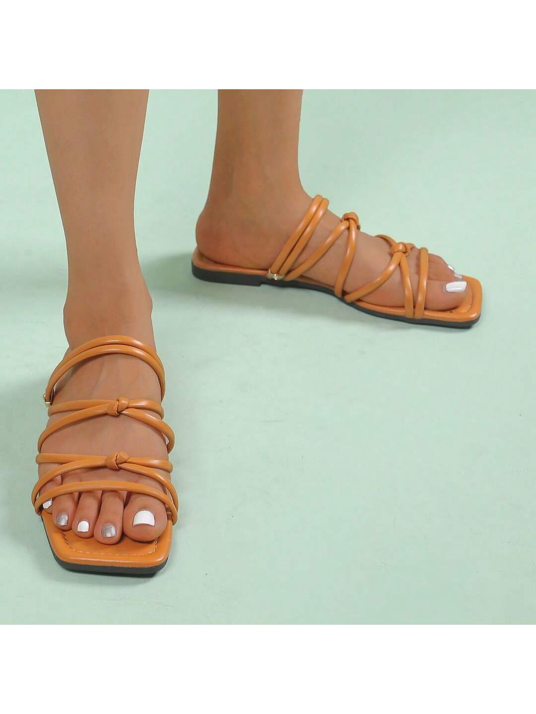 Athena | Caramel