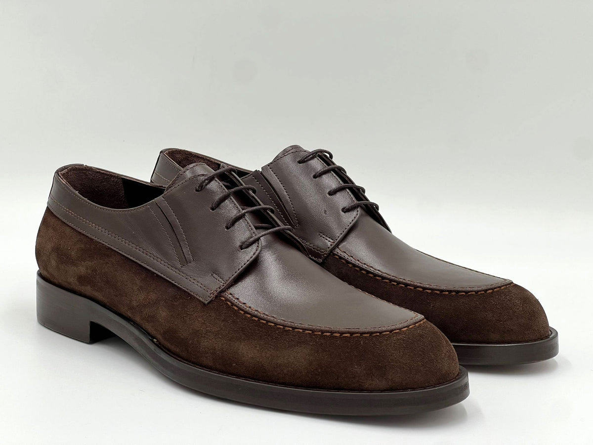 C&E Fashions  C Collection Leather Oxford - Brown – product view 1