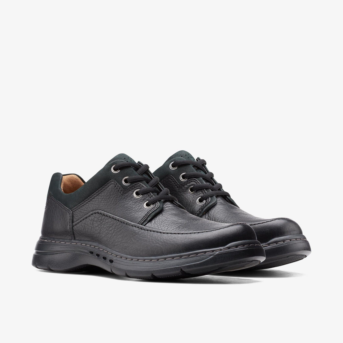 Clarks UN BRAWLEY LACE Men's Black Leather 26151336 — sole view