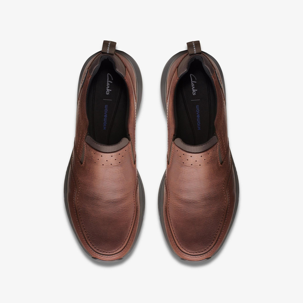 Clarks Wave 2.0 Edge Men's Brown Oily Nubuck 26155109 — top view