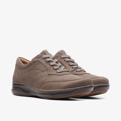 Clarks Appley Tie Women's Taupe Nubuckuck Shoes