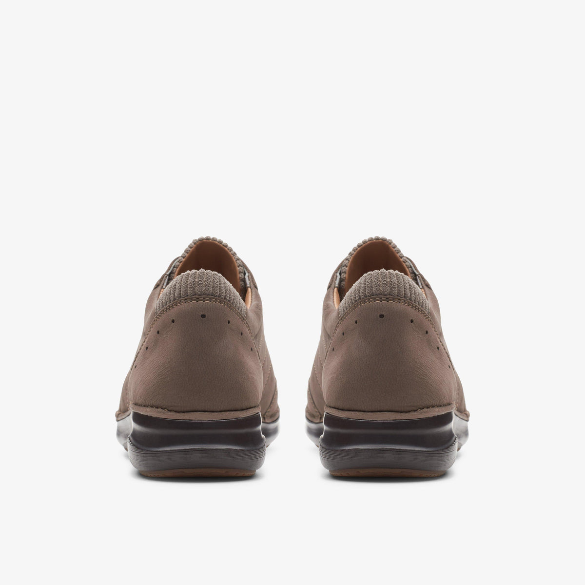 Clarks Appley Tie Women's Taupe Nubuck 26162050 — detail view