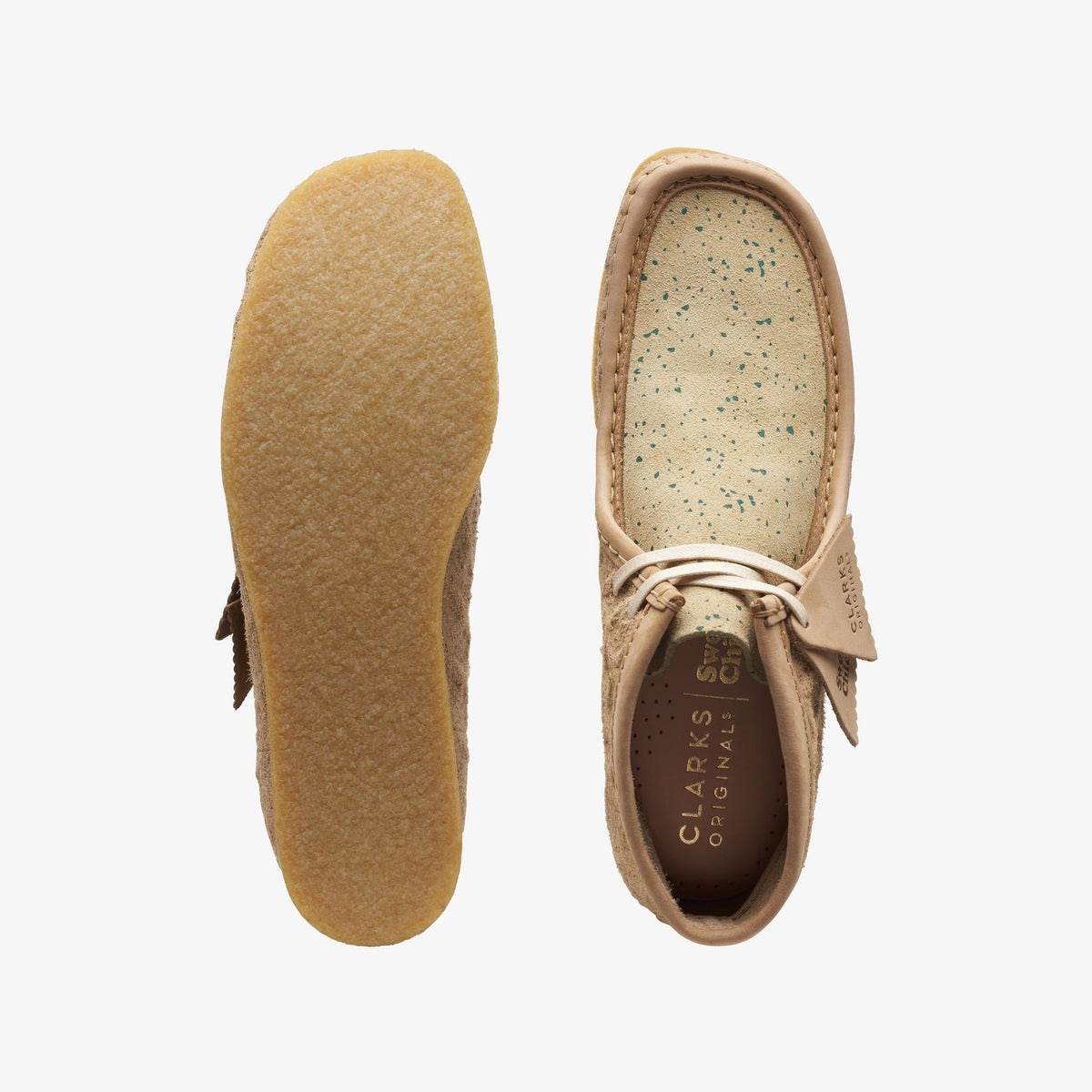 Clarks Originals Wallabee Boot Men's Natural Green Suede 26163444 — top view