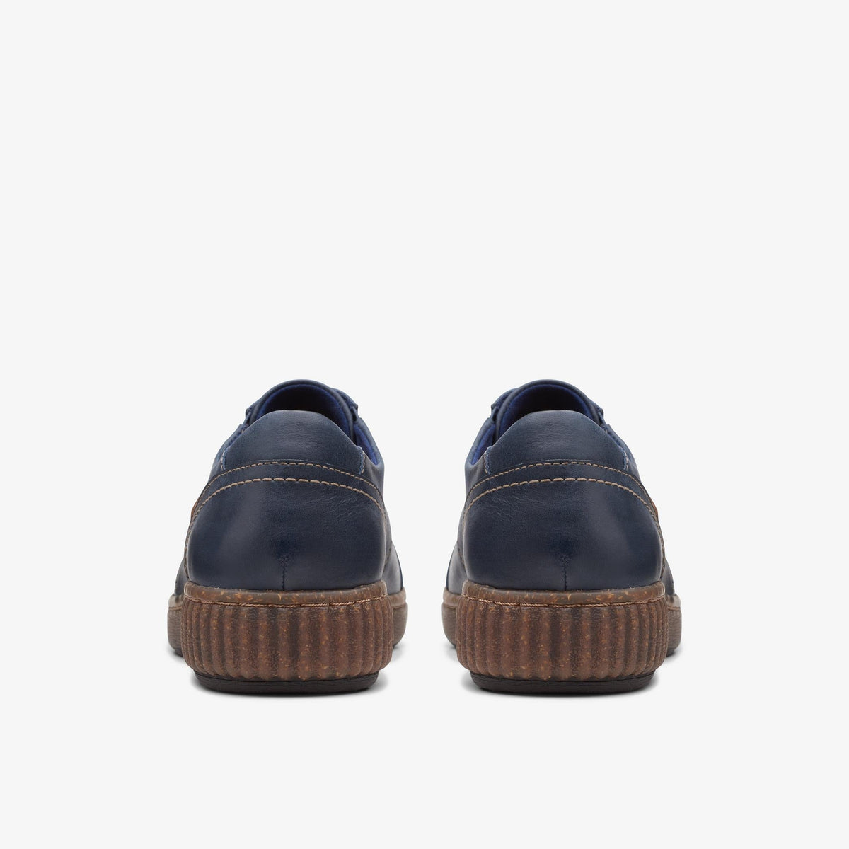[26167482] WOMENS CLARKS MAGNOLIA ZIP