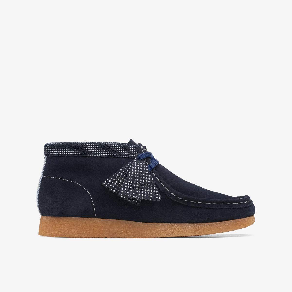 Clarks Originals Wallabee Boot PS Kids' Unisex Navy Combination Suede Wide Width 26168133